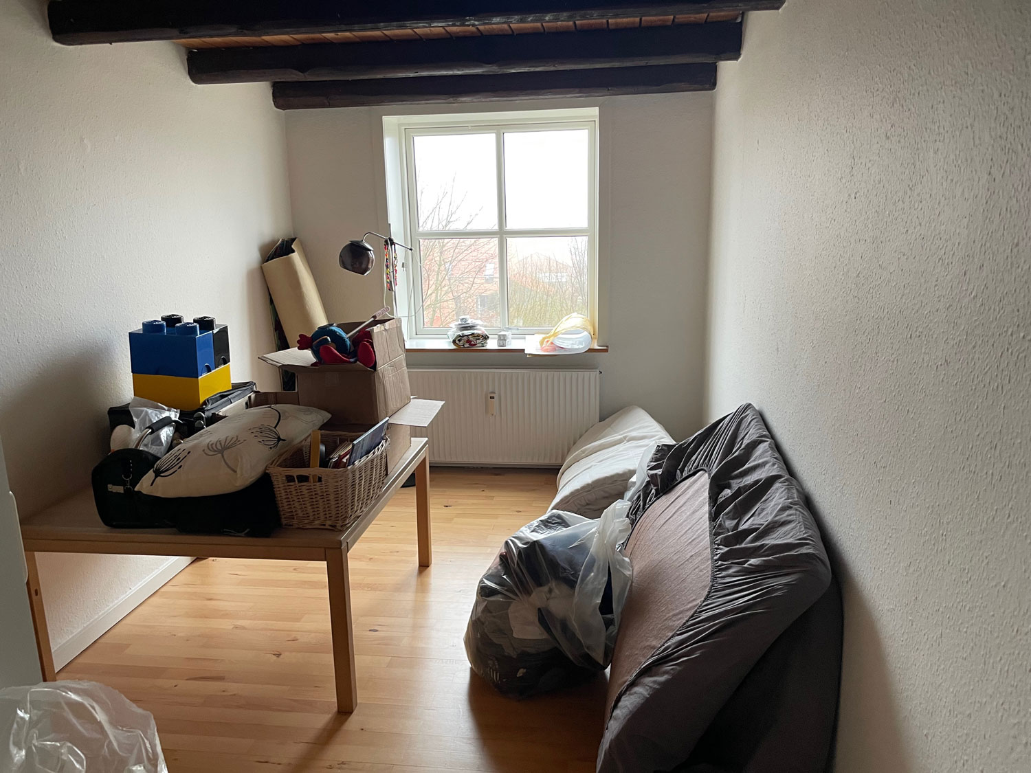 Børneværelse før